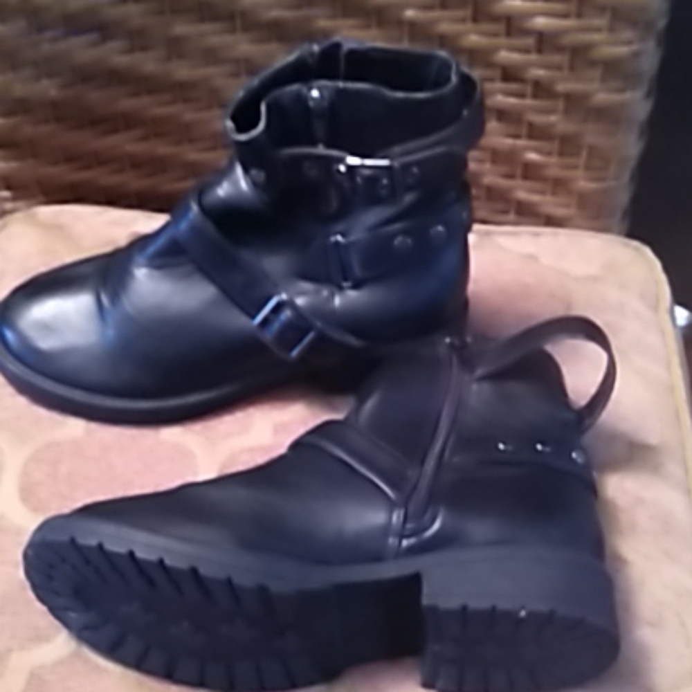 Bongo boots